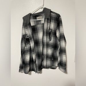 Button up flannel size large